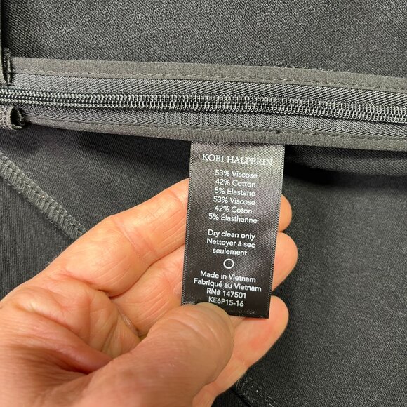 Kobi Halperin Size M? Black Cropped Pants Side Zip 30" Waist - Picture 6 of 7